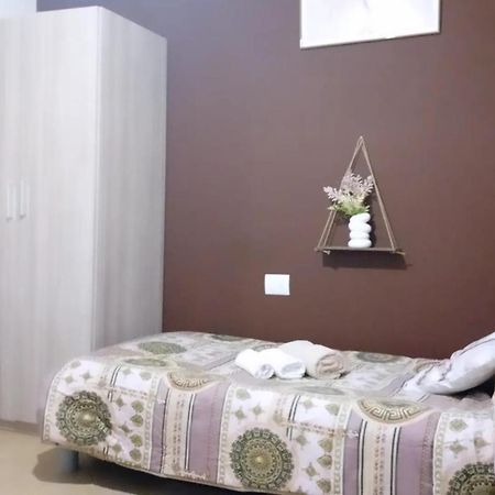 Villa Levante 바를레타 외부 사진